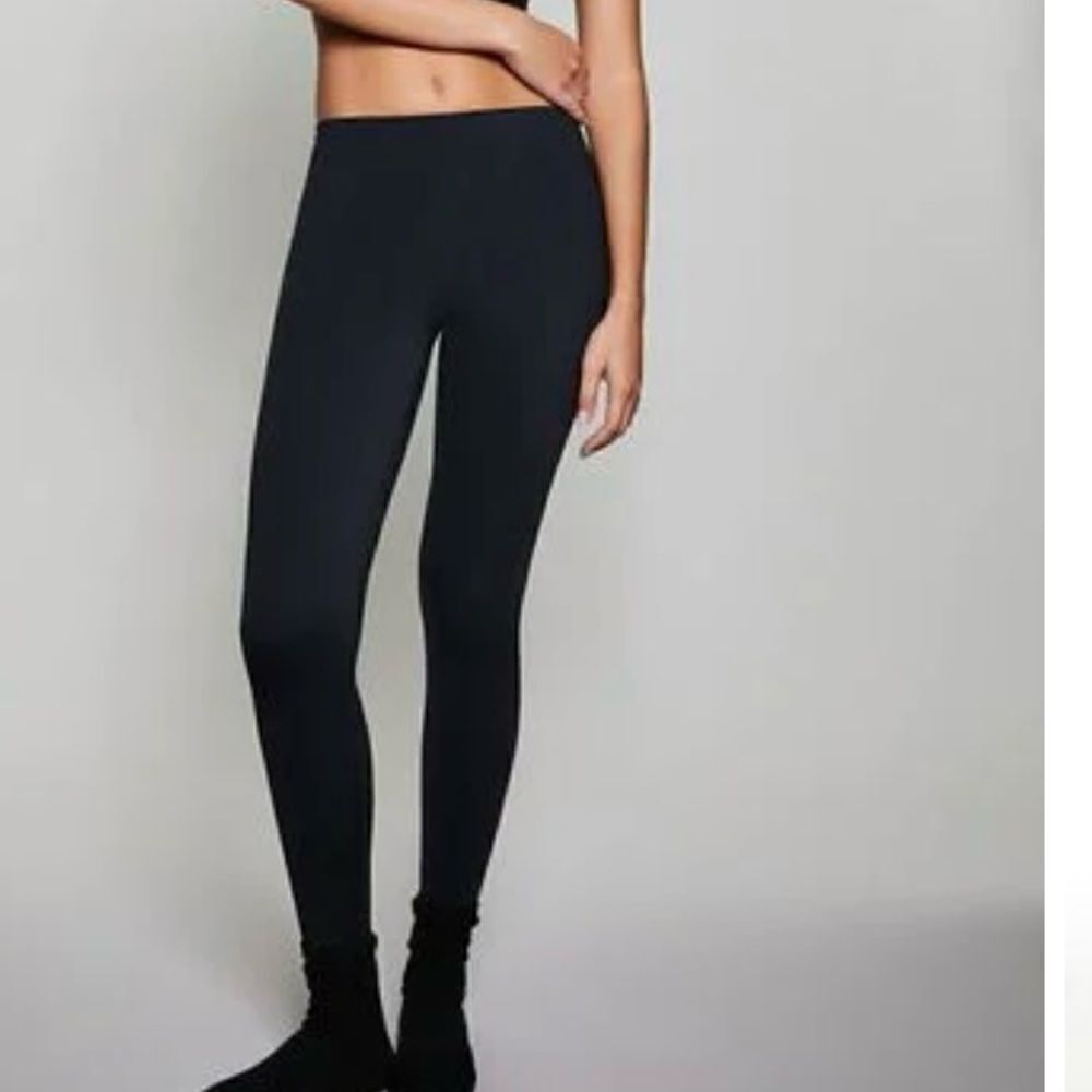 Michi Active Stretchy Mid Rise Leggings In Black Size XS